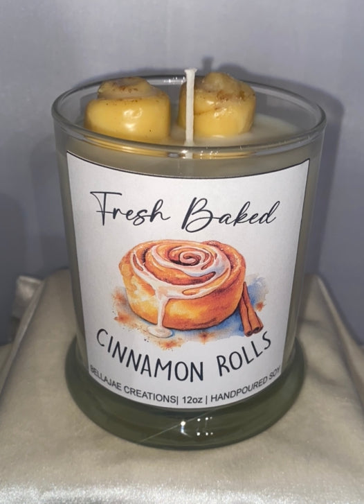 Cinnamon Rolls Scented 12 oz Soy Candle