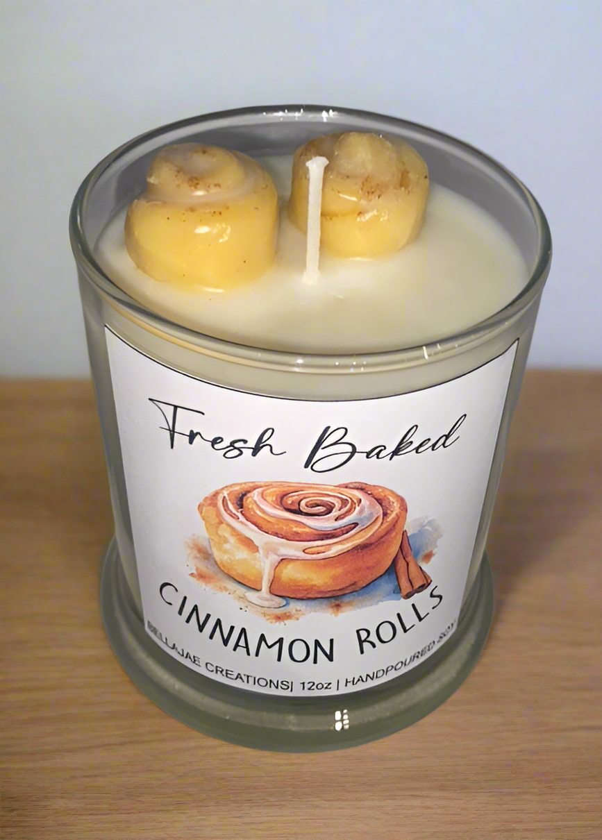 Cinnamon Rolls Scented 12 oz Soy Candle